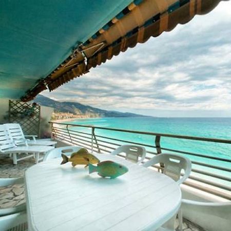 Flat Rossi Apartment Menton Room photo