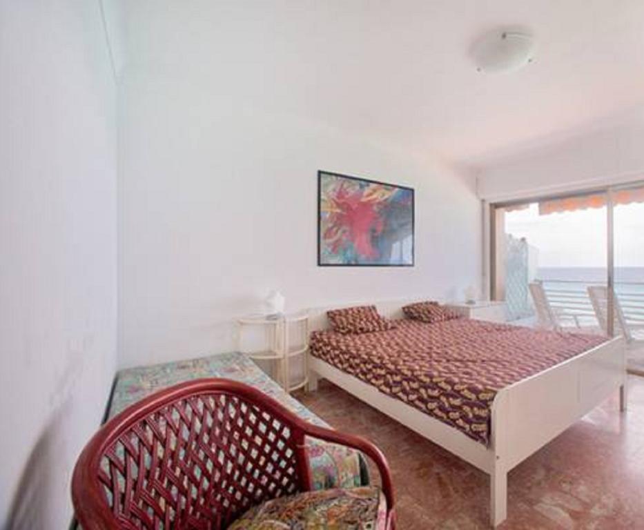 Flat Rossi Apartment Menton Room photo